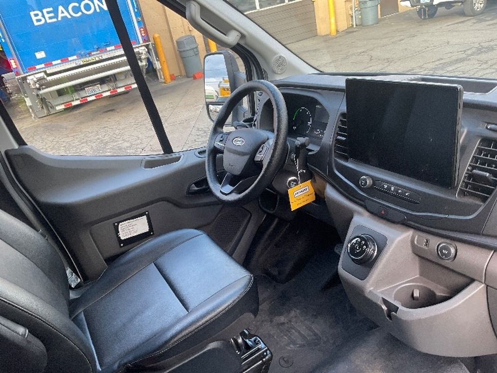 Cargo Van (Panel Van)-Alternative Fuel Trucks & Tractors-Ford-2022-TRAN350E-Seattle-WA-11,971\n\t\tmiles-$ 40,000 - Image 22