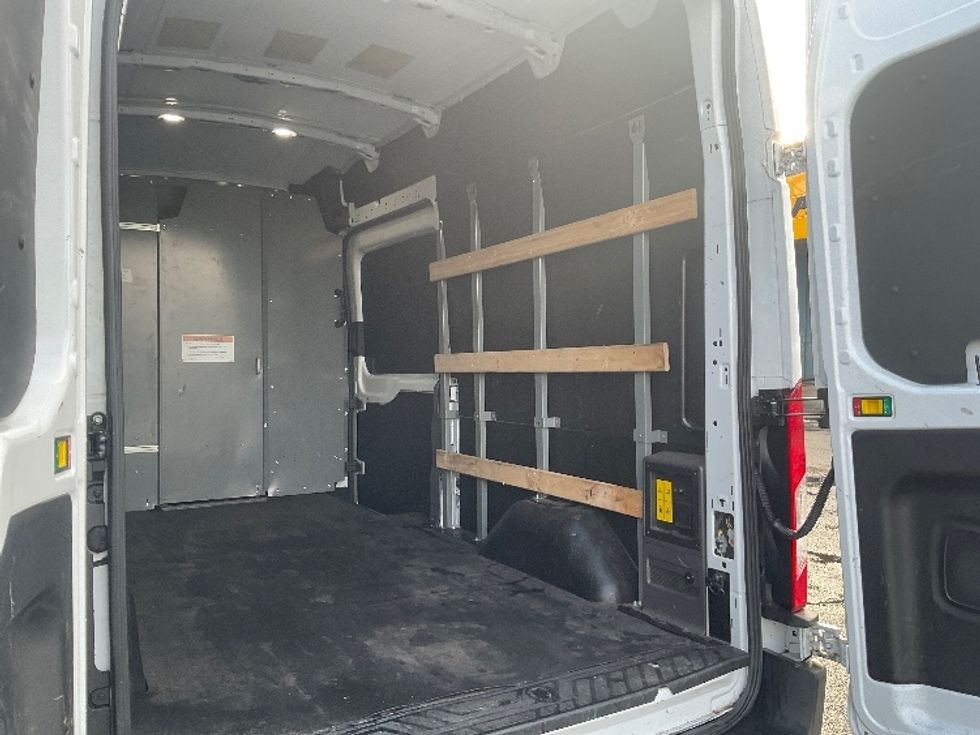 Cargo Van (Panel Van)-Alternative Fuel Trucks & Tractors-Ford-2022-TRAN350E-Seattle-WA-14,523\n\t\tmiles-$ 40,000 - Image 12
