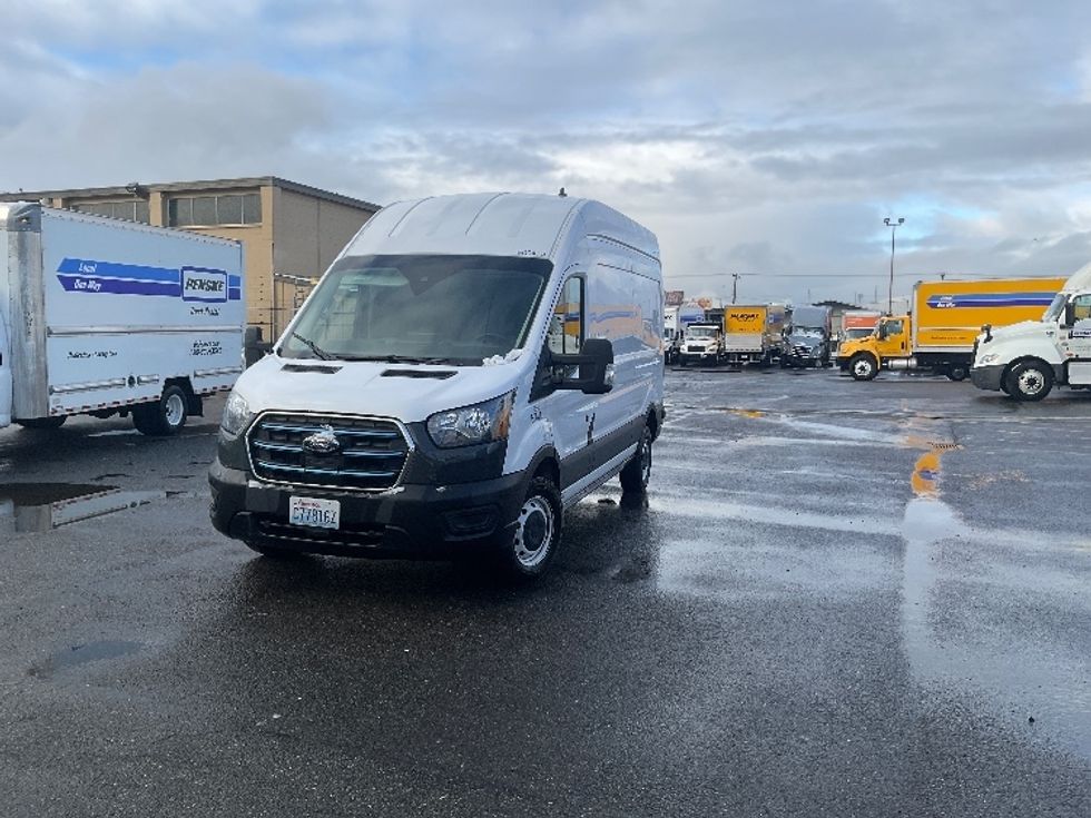 Cargo Van (Panel Van)-Alternative Fuel Trucks & Tractors-Ford-2022-TRAN350E-Seattle-WA-14,523\n\t\tmiles-$ 40,000 - Image 3