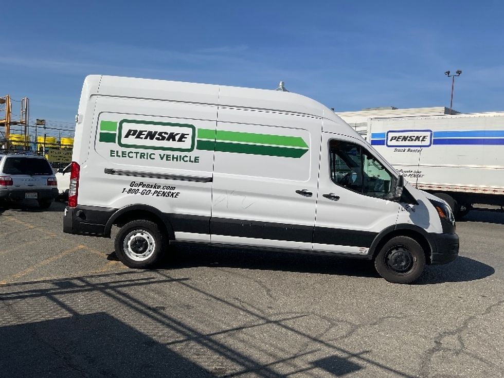 Cargo Van (Panel Van)-Alternative Fuel Trucks & Tractors-Ford-2022-TRAN350E-Seattle-WA-20,312\n\t\tmiles-$ 35,000 - Image 15