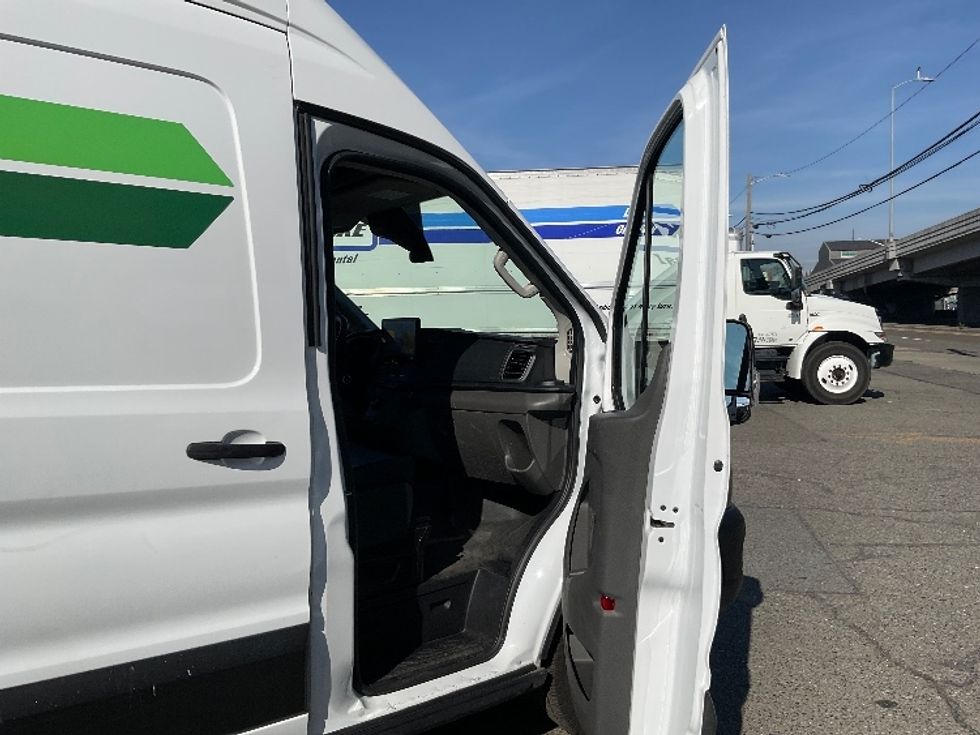 Cargo Van (Panel Van)-Alternative Fuel Trucks & Tractors-Ford-2022-TRAN350E-Seattle-WA-20,312\n\t\tmiles-$ 35,000 - Image 20