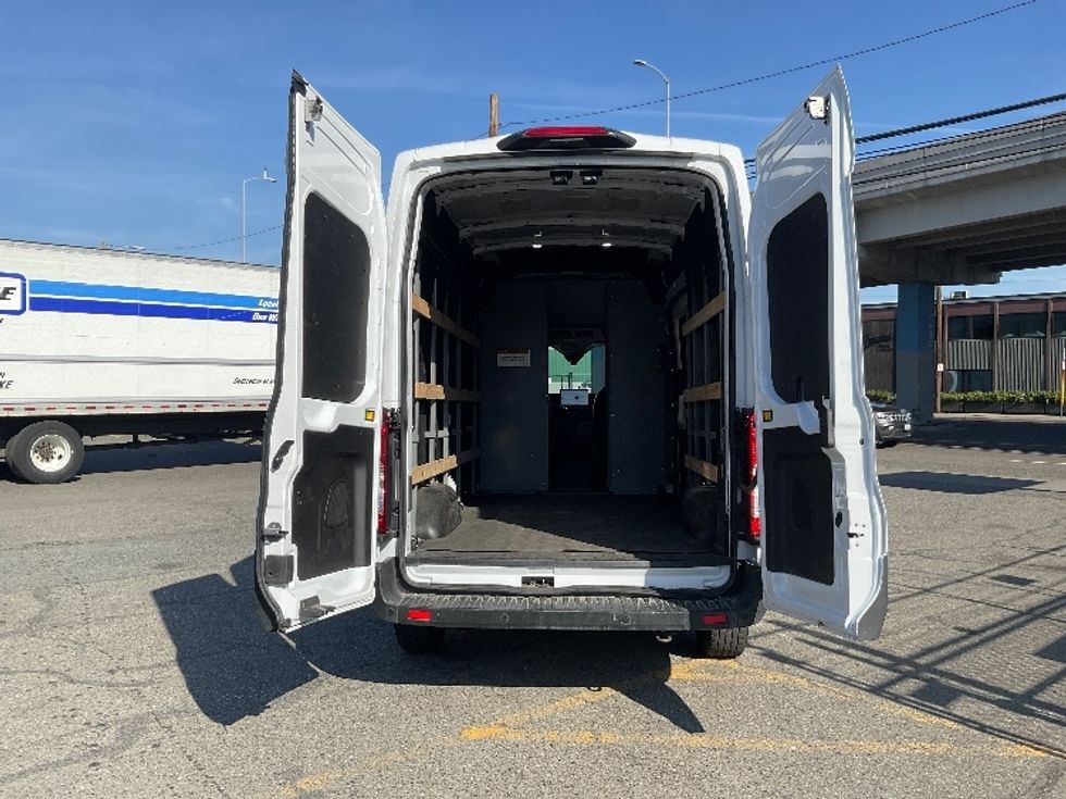 Cargo Van (Panel Van)-Alternative Fuel Trucks & Tractors-Ford-2022-TRAN350E-Seattle-WA-20,312\n\t\tmiles-$ 35,000 - Image 9