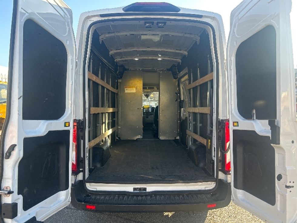 Cargo Van (Panel Van)-Alternative Fuel Trucks & Tractors-Ford-2022-TRAN350E-Seattle-WA-25,898\n\t\tmiles-$ 26,750 - Image 7