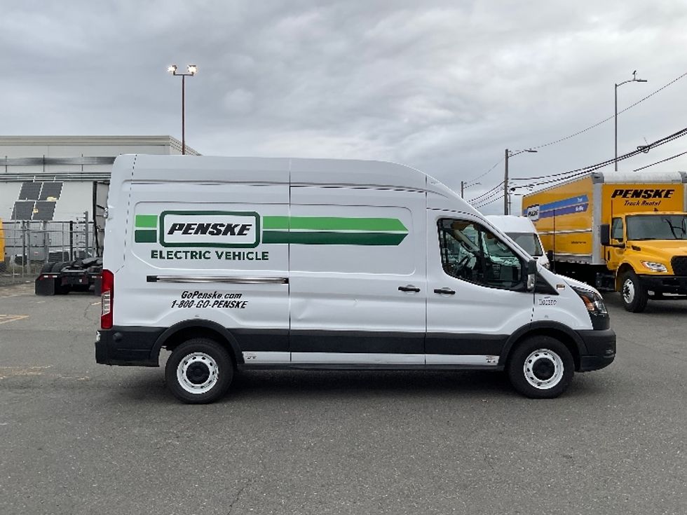 Cargo Van (Panel Van)-Alternative Fuel Trucks & Tractors-Ford-2022-TRAN350E-Seattle-WA-33,082\n\t\tmiles-$ 38,250 - Image 15