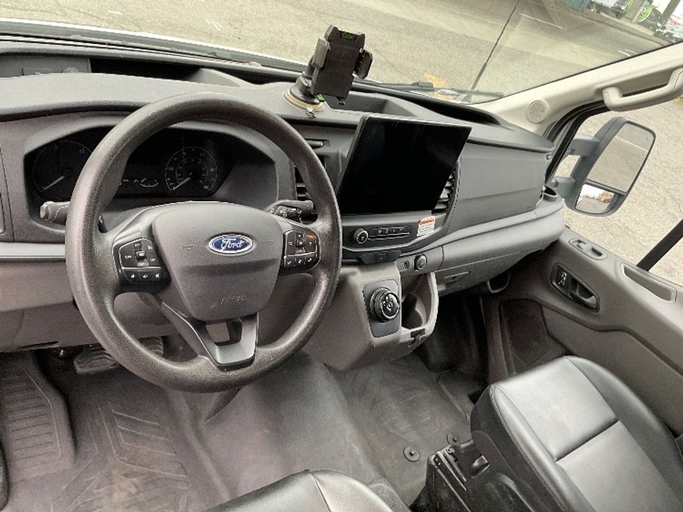 Cargo Van (Panel Van)-Alternative Fuel Trucks & Tractors-Ford-2022-TRAN350E-Seattle-WA-33,082\n\t\tmiles-$ 38,250 - Image 18