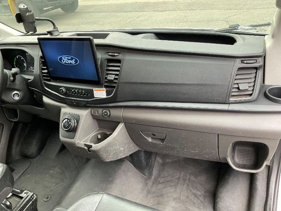 Cargo Van (Panel Van)-Alternative Fuel Trucks & Tractors-Ford-2022-TRAN350E-Seattle-WA-33,082\n\t\tmiles-$ 38,250 - Image 21
