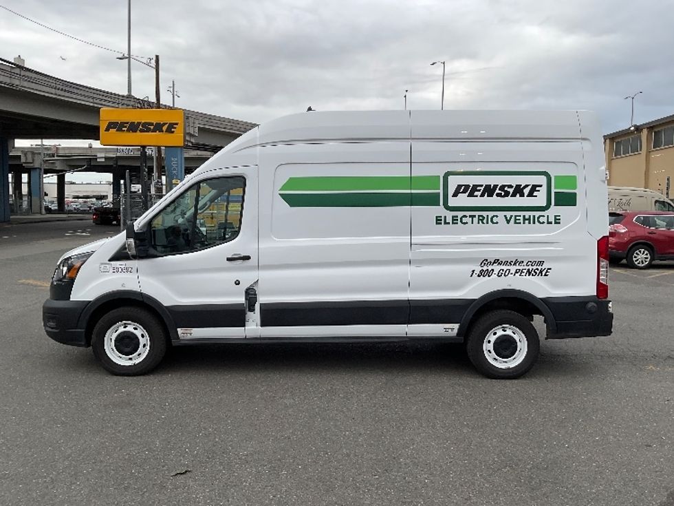 Cargo Van (Panel Van)-Alternative Fuel Trucks & Tractors-Ford-2022-TRAN350E-Seattle-WA-33,082\n\t\tmiles-$ 38,250 - Image 4