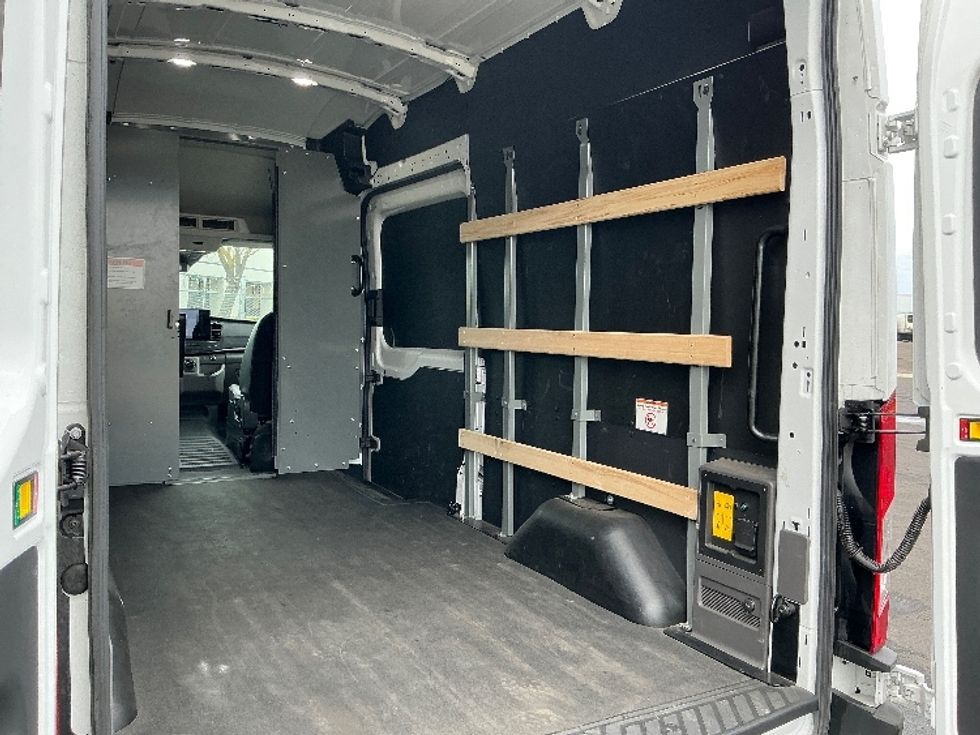 Cargo Van (Panel Van)-Alternative Fuel Trucks & Tractors-Ford-2022-TRAN350E-Stockton-CA-11,065\n\t\tmiles-$ 39,750 - Image 11