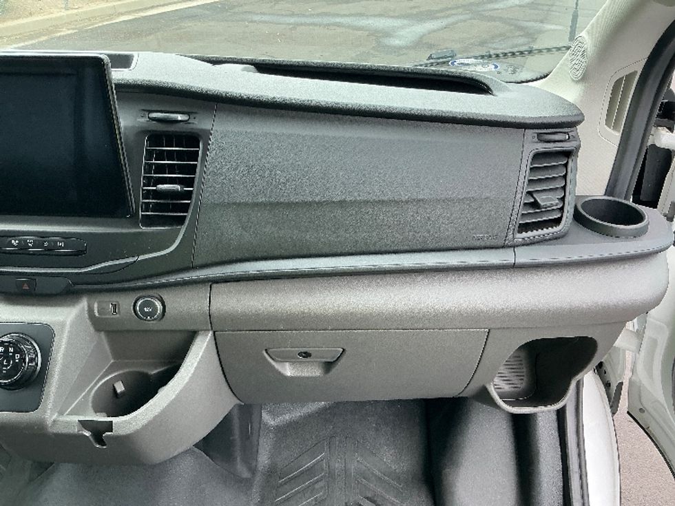 Cargo Van (Panel Van)-Alternative Fuel Trucks & Tractors-Ford-2022-TRAN350E-Stockton-CA-11,065\n\t\tmiles-$ 39,750 - Image 20