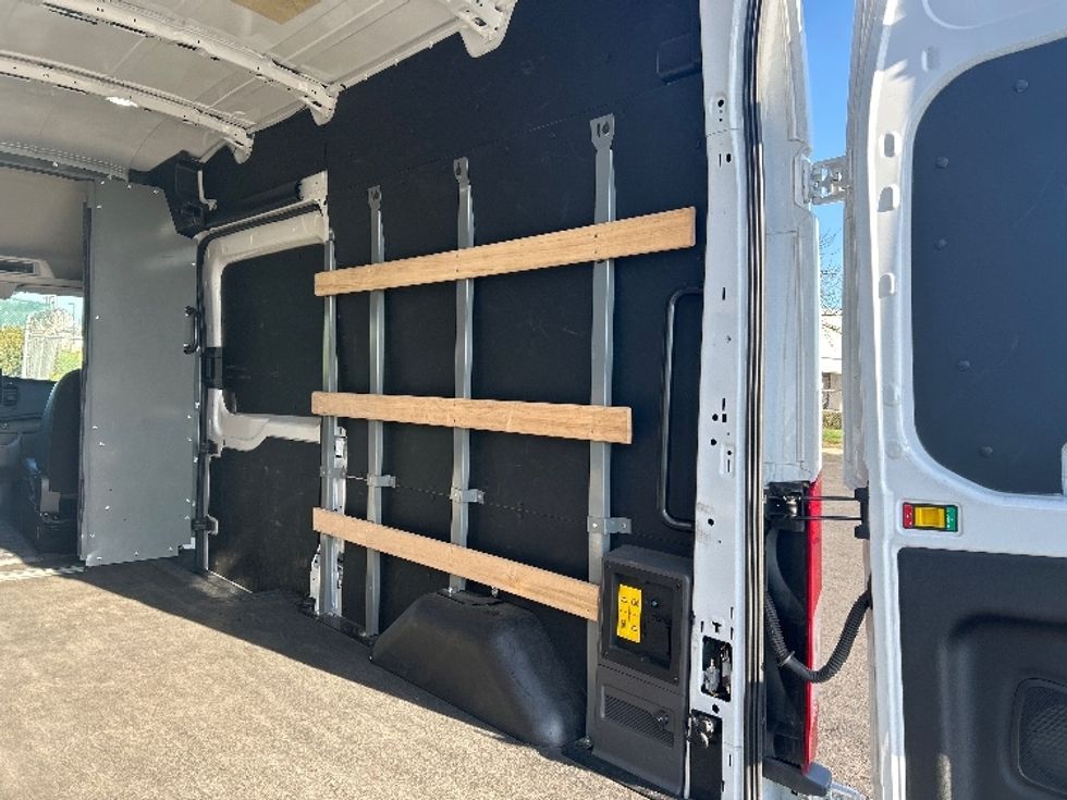 Cargo Van (Panel Van)-Alternative Fuel Trucks & Tractors-Ford-2022-TRAN350E-Stockton-CA-11,994\n\t\tmiles-$ 42,500 - Image 12