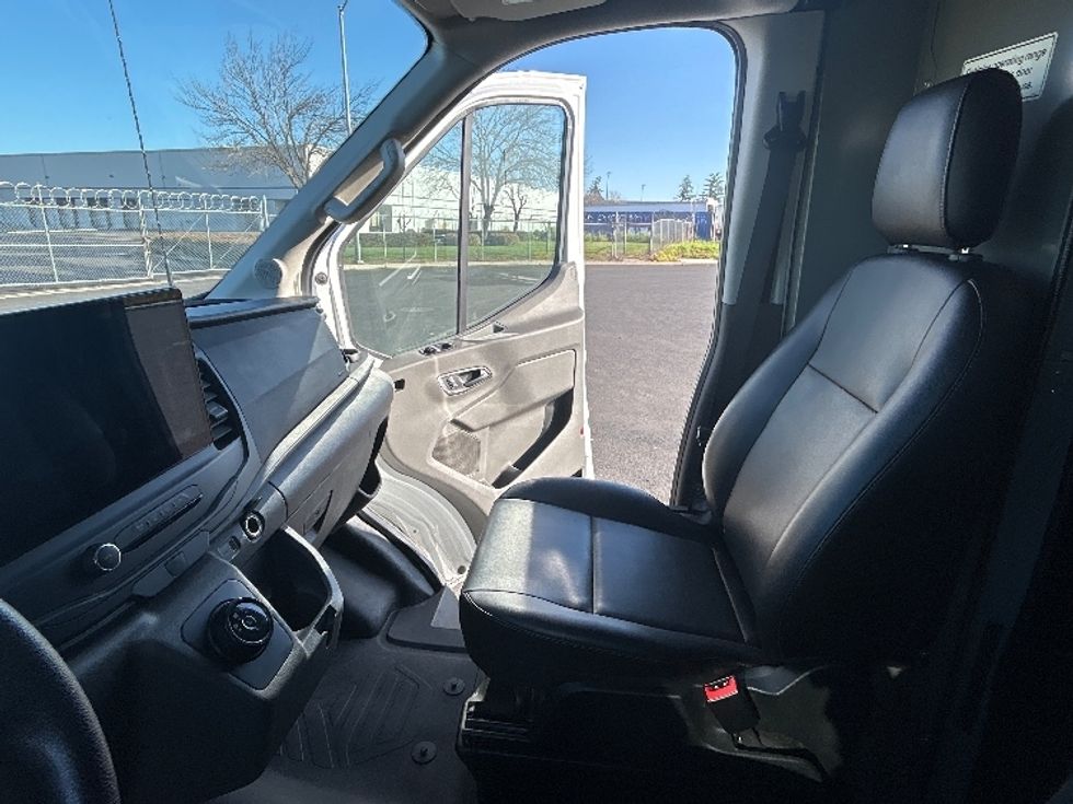 Cargo Van (Panel Van)-Alternative Fuel Trucks & Tractors-Ford-2022-TRAN350E-Stockton-CA-11,994\n\t\tmiles-$ 42,500 - Image 19