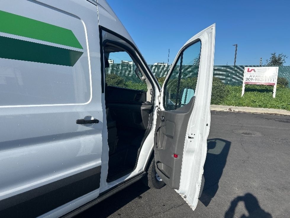 Cargo Van (Panel Van)-Alternative Fuel Trucks & Tractors-Ford-2022-TRAN350E-Stockton-CA-11,994\n\t\tmiles-$ 42,500 - Image 20