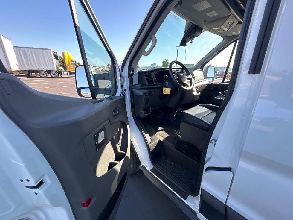 Cargo Van (Panel Van)-Alternative Fuel Trucks & Tractors-Ford-2022-TRAN350E-Stockton-CA-7,477\n\t\tmiles-$ 40,750 - Image 16