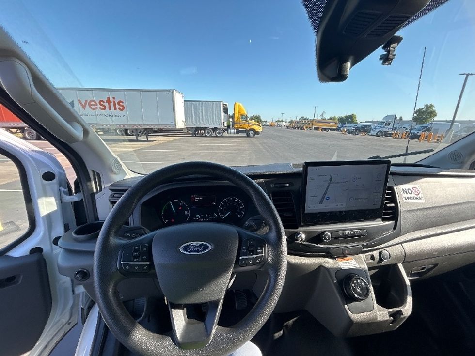 Cargo Van (Panel Van)-Alternative Fuel Trucks & Tractors-Ford-2022-TRAN350E-Stockton-CA-7,477\n\t\tmiles-$ 40,750 - Image 18
