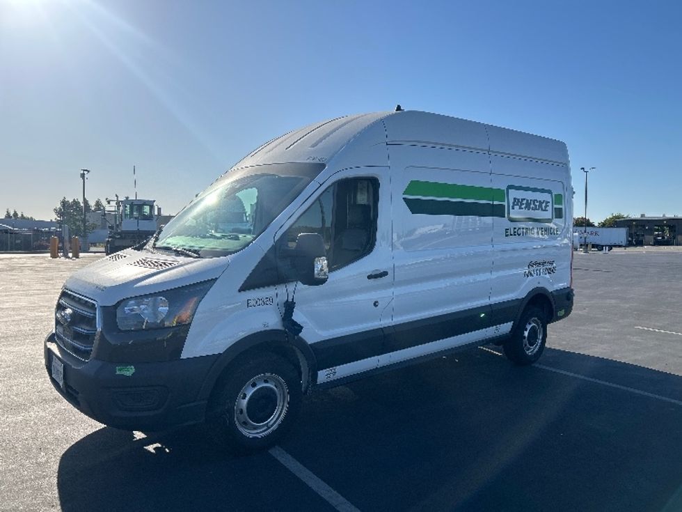 Cargo Van (Panel Van)-Alternative Fuel Trucks & Tractors-Ford-2022-TRAN350E-Stockton-CA-7,477\n\t\tmiles-$ 40,750 - Image 3