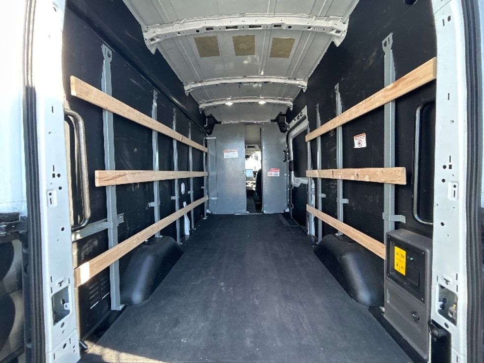 Cargo Van (Panel Van)-Alternative Fuel Trucks & Tractors-Ford-2022-TRAN350E-Stockton-CA-7,477\n\t\tmiles-$ 40,750 - Image 9