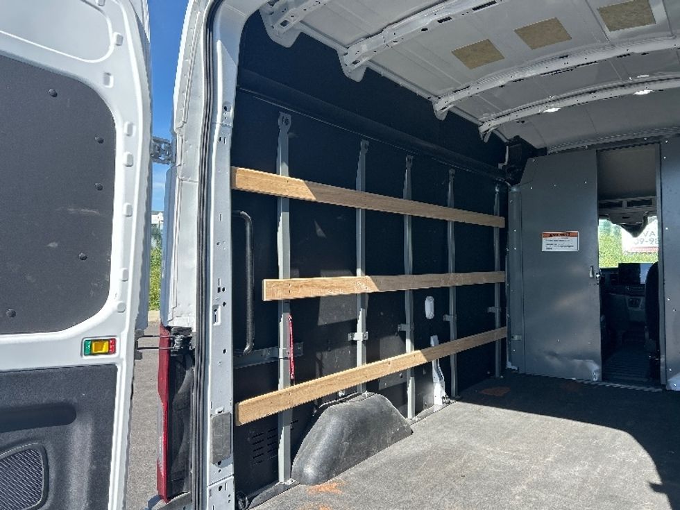 Cargo Van (Panel Van)-Alternative Fuel Trucks & Tractors-Ford-2022-TRAN350E-Stockton-CA-7,612\n\t\tmiles-$ 40,000 - Image 11
