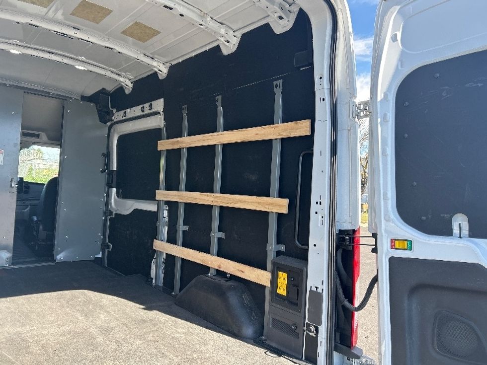 Cargo Van (Panel Van)-Alternative Fuel Trucks & Tractors-Ford-2022-TRAN350E-Stockton-CA-7,612\n\t\tmiles-$ 40,000 - Image 12