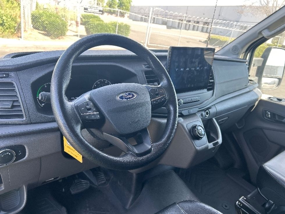 Cargo Van (Panel Van)-Alternative Fuel Trucks & Tractors-Ford-2022-TRAN350E-Stockton-CA-7,612\n\t\tmiles-$ 40,000 - Image 17