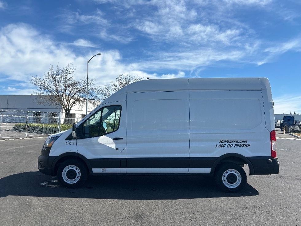 Cargo Van (Panel Van)-Alternative Fuel Trucks & Tractors-Ford-2022-TRAN350E-Stockton-CA-7,612\n\t\tmiles-$ 40,000 - Image 4