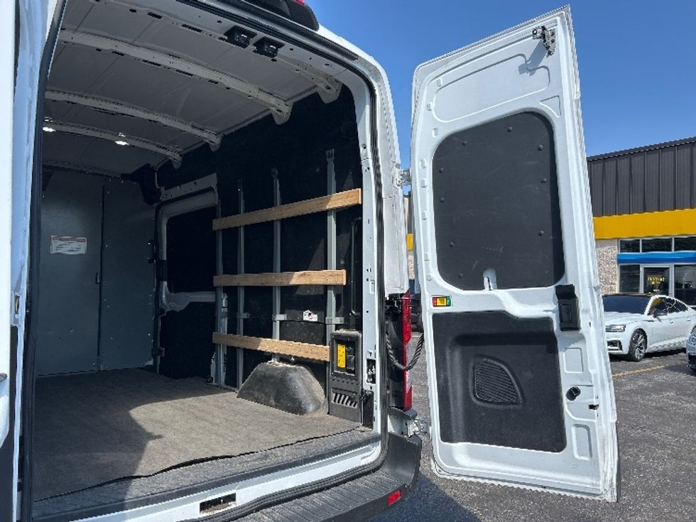 Cargo Van (Panel Van)-Alternative Fuel Trucks & Tractors-Ford-2022-TRAN350E-Sturtevant-WI-20,470\n\t\tmiles-$ 30,750 - Image 11