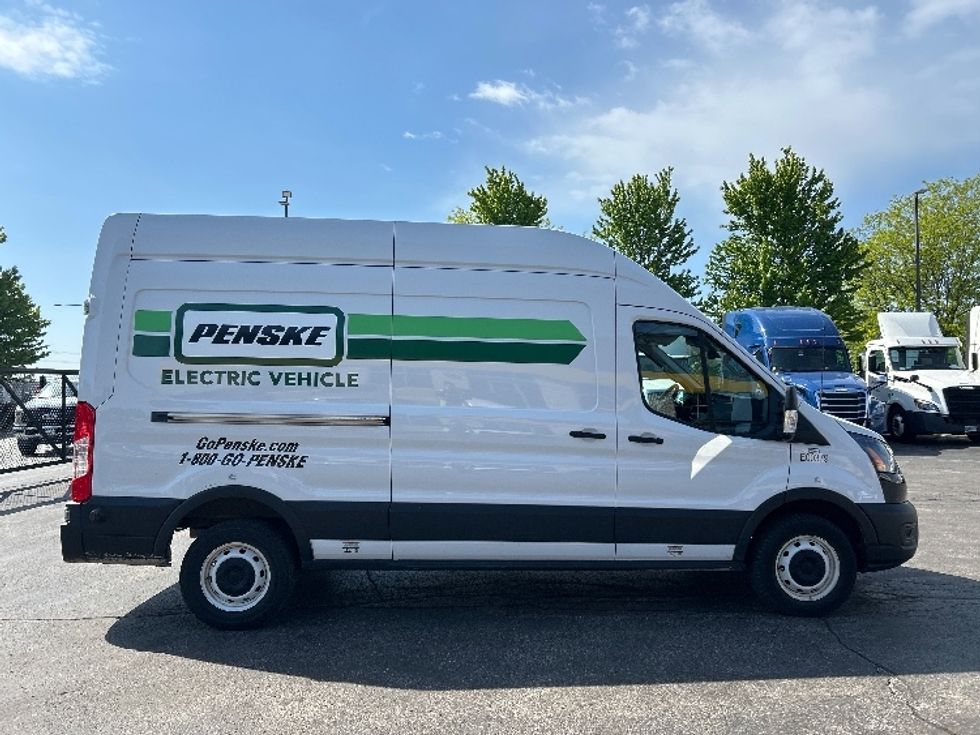 Cargo Van (Panel Van)-Alternative Fuel Trucks & Tractors-Ford-2022-TRAN350E-Sturtevant-WI-20,470\n\t\tmiles-$ 30,750 - Image 14