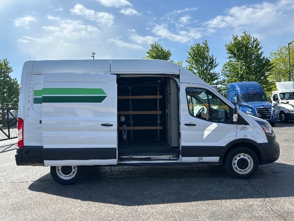 Cargo Van (Panel Van)-Alternative Fuel Trucks & Tractors-Ford-2022-TRAN350E-Sturtevant-WI-20,470\n\t\tmiles-$ 30,750 - Image 24