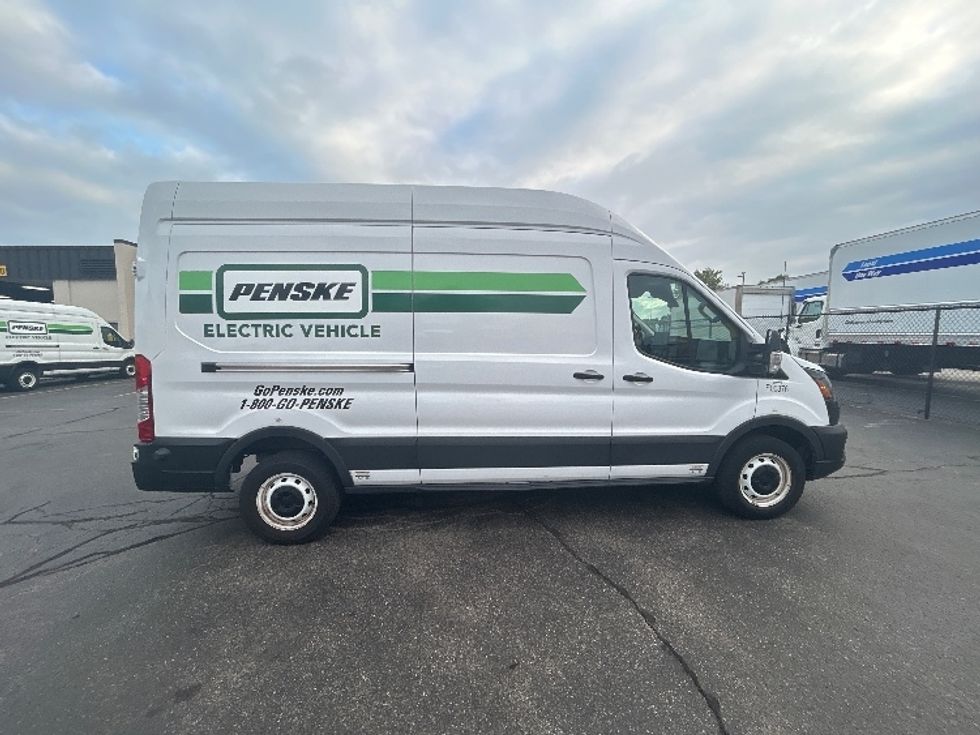 Cargo Van (Panel Van)-Alternative Fuel Trucks & Tractors-Ford-2022-TRAN350E-Sturtevant-WI-28,657\n\t\tmiles-$ 39,750 - Image 15
