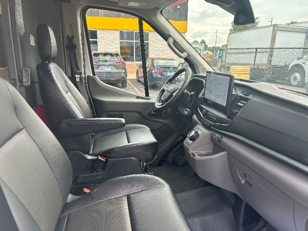 Cargo Van (Panel Van)-Alternative Fuel Trucks & Tractors-Ford-2022-TRAN350E-Sturtevant-WI-28,657\n\t\tmiles-$ 39,750 - Image 22