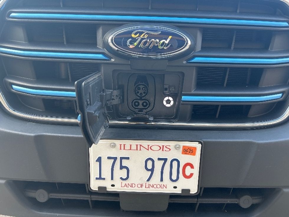 Cargo Van (Panel Van)-Alternative Fuel Trucks & Tractors-Ford-2022-TRAN350E-Sturtevant-WI-28,657\n\t\tmiles-$ 39,750 - Image 26