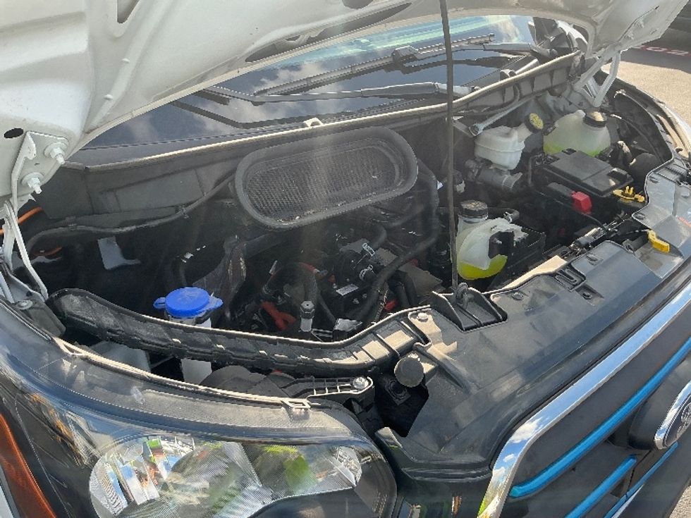 Cargo Van (Panel Van)-Alternative Fuel Trucks & Tractors-Ford-2022-TRAN350E-Tampa-FL-2,771\n\t\tmiles-$ 38,000 - Image 23