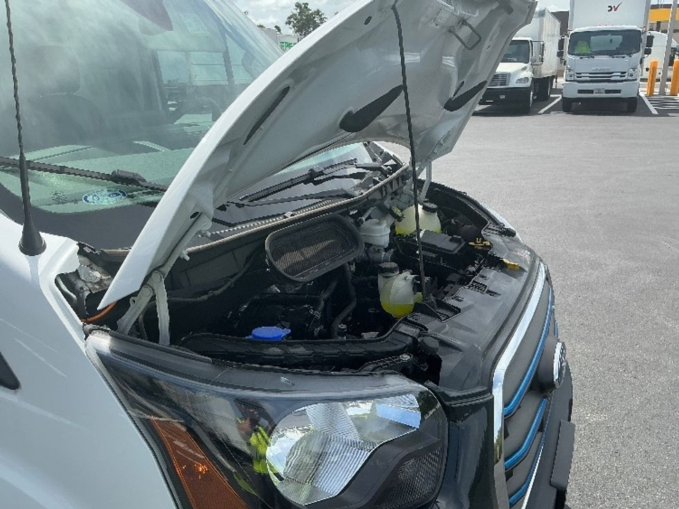 Cargo Van (Panel Van)-Alternative Fuel Trucks & Tractors-Ford-2022-TRAN350E-Tampa-FL-4,794\n\t\tmiles-$ 38,750 - Image 20