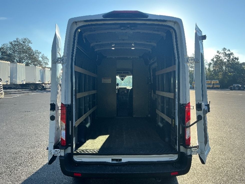 Cargo Van (Panel Van)-Alternative Fuel Trucks & Tractors-Ford-2022-TRAN350E-Tampa-FL-7,079\n\t\tmiles-$ 38,500 - Image 9