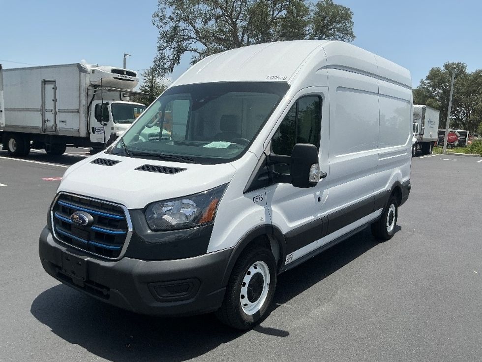 Cargo Van (Panel Van)-Alternative Fuel Trucks & Tractors-Ford-2022-TRAN350E-Tampa-FL-7,306\n\t\tmiles-$ 38,500 - Image 3
