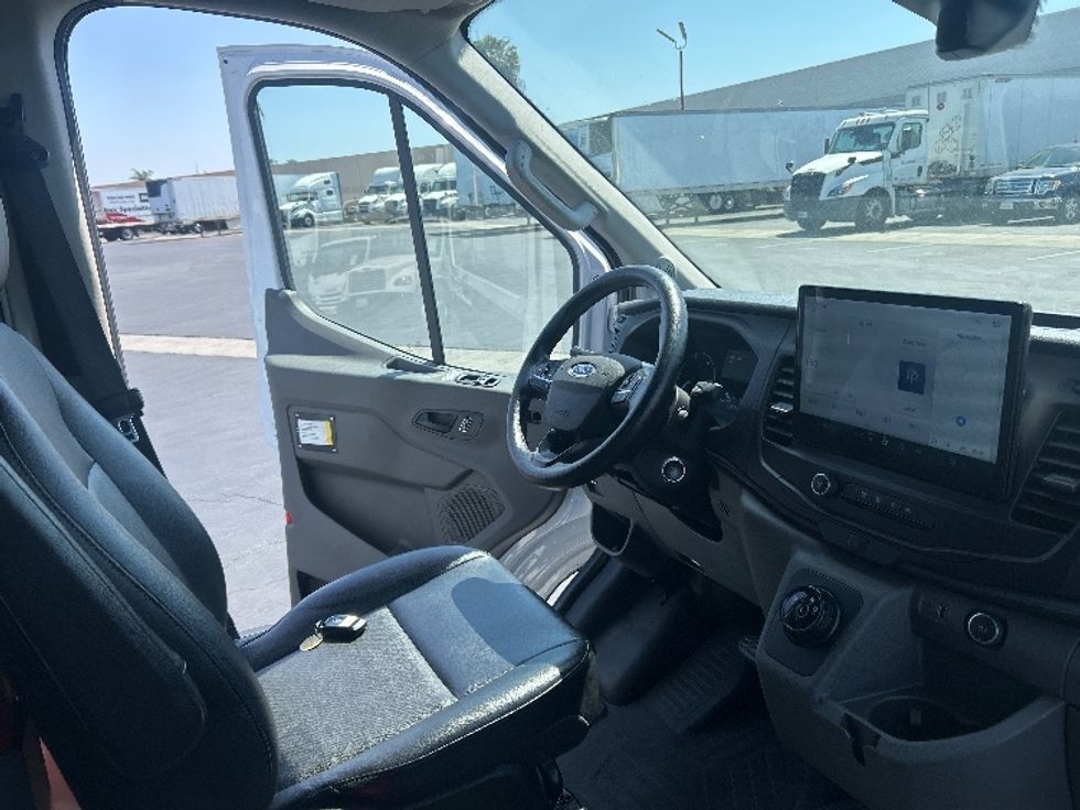 Cargo Van (Panel Van)-Alternative Fuel Trucks & Tractors-Ford-2022-TRAN350E-Torrance-CA-15,453\n\t\tmiles-$ 38,000 - Image 15