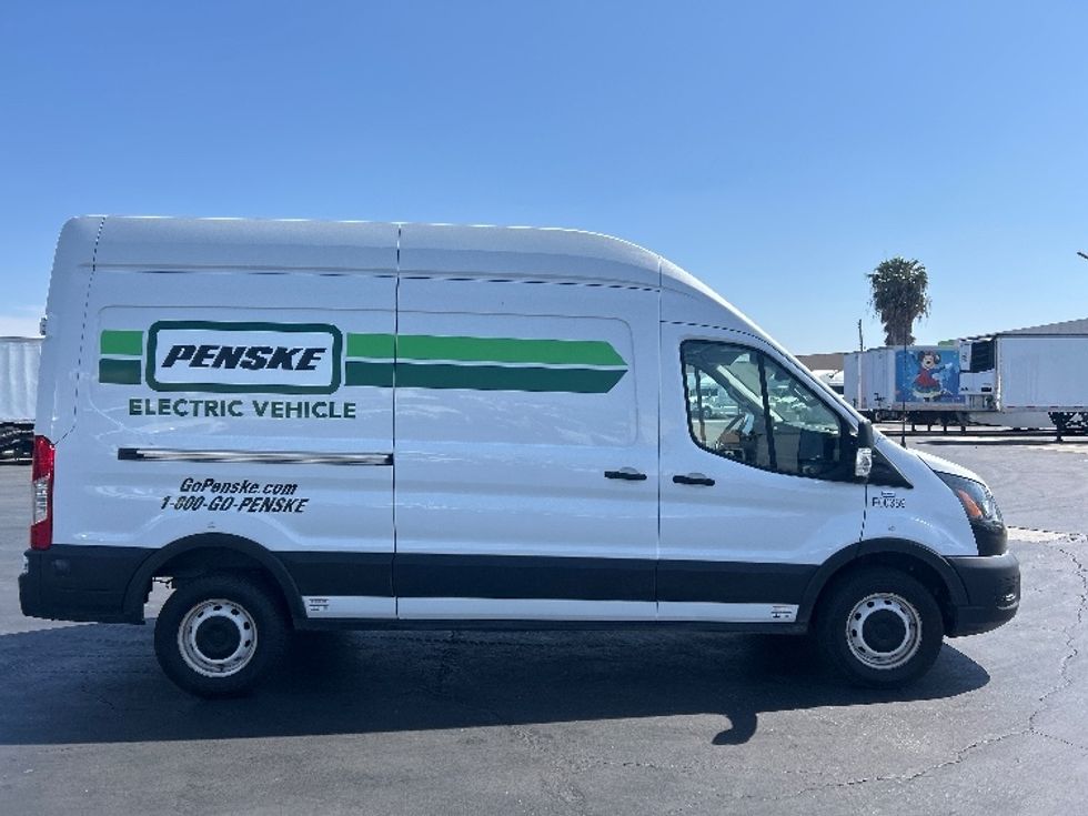 Cargo Van (Panel Van)-Alternative Fuel Trucks & Tractors-Ford-2022-TRAN350E-Torrance-CA-15,453\n\t\tmiles-$ 38,000 - Image 4