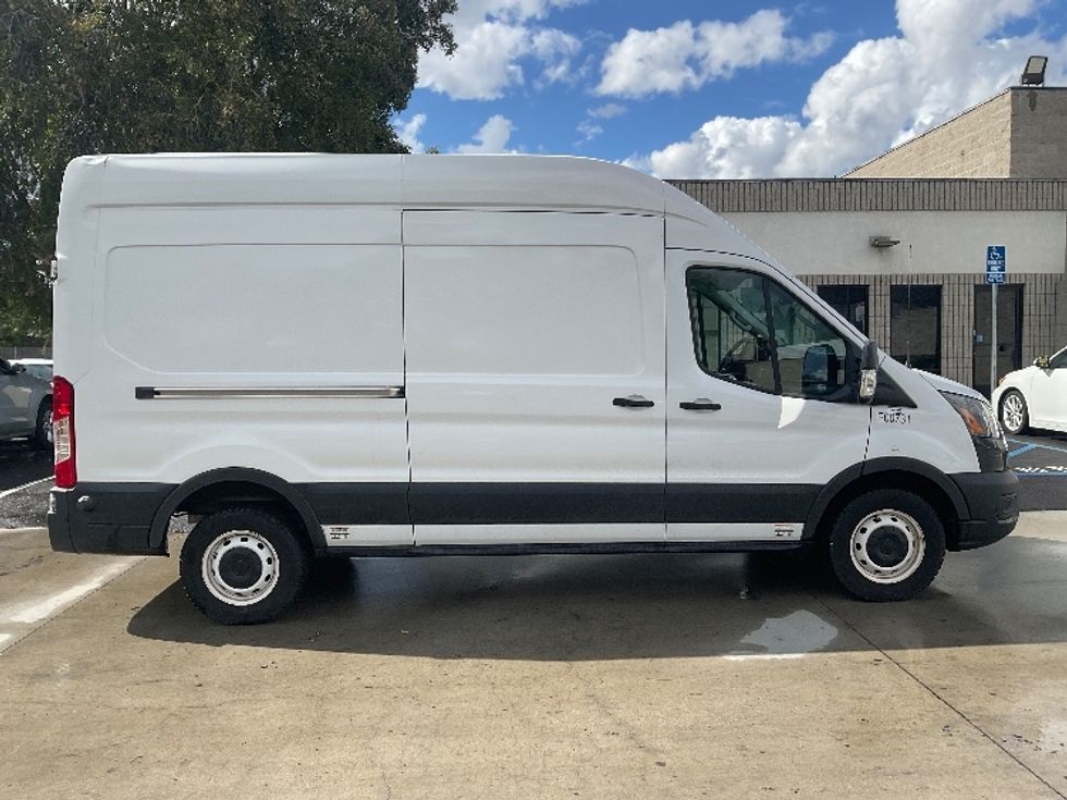 Cargo Van (Panel Van)-Alternative Fuel Trucks & Tractors-Ford-2022-TRAN350E-Torrance-CA-17,195\n\t\tmiles-$ 24,500 - Image 14