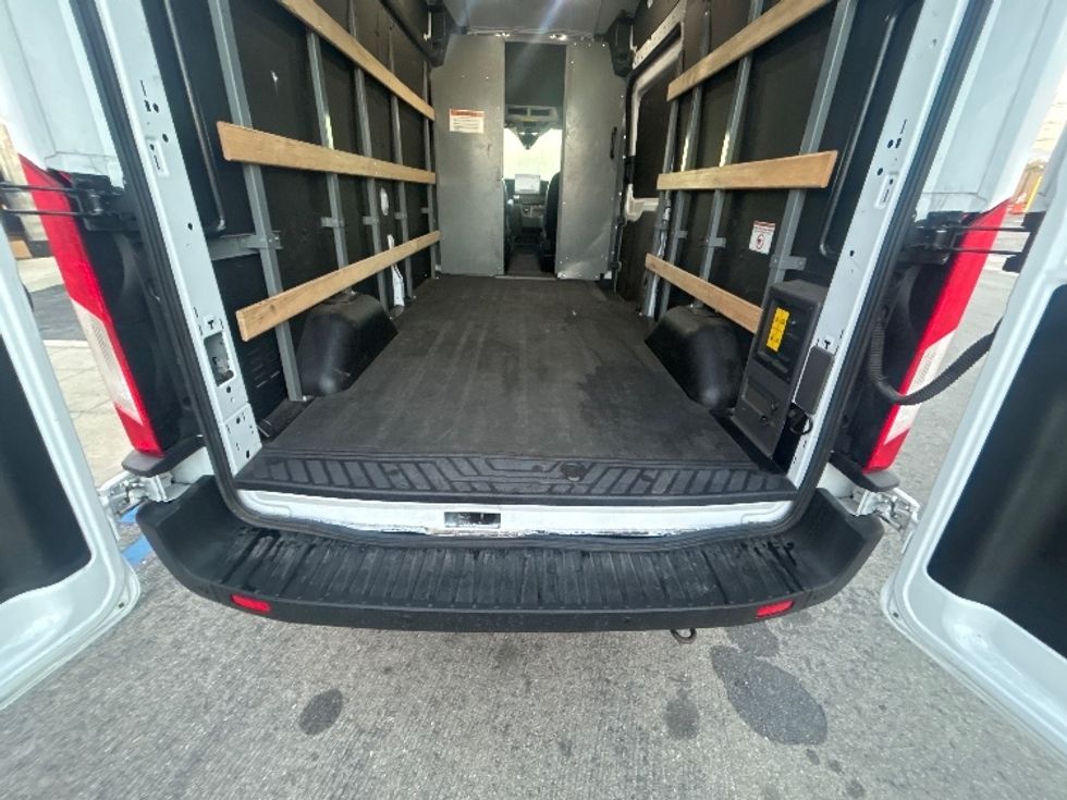 Cargo Van (Panel Van)-Alternative Fuel Trucks & Tractors-Ford-2022-TRAN350E-Torrance-CA-18,143\n\t\tmiles-$ 27,000 - Image 10