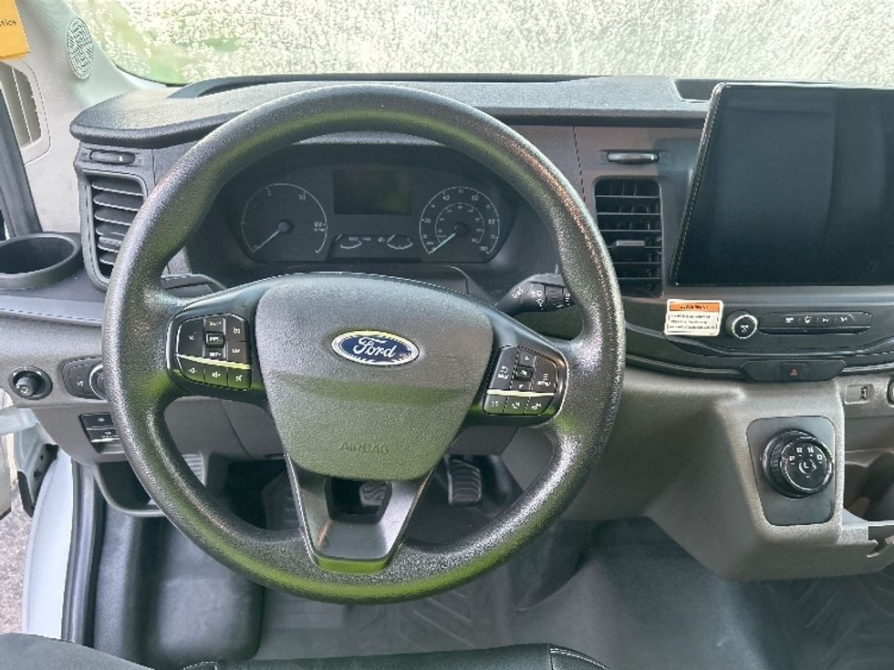 Cargo Van (Panel Van)-Alternative Fuel Trucks & Tractors-Ford-2022-TRAN350E-Torrance-CA-18,143\n\t\tmiles-$ 27,000 - Image 18