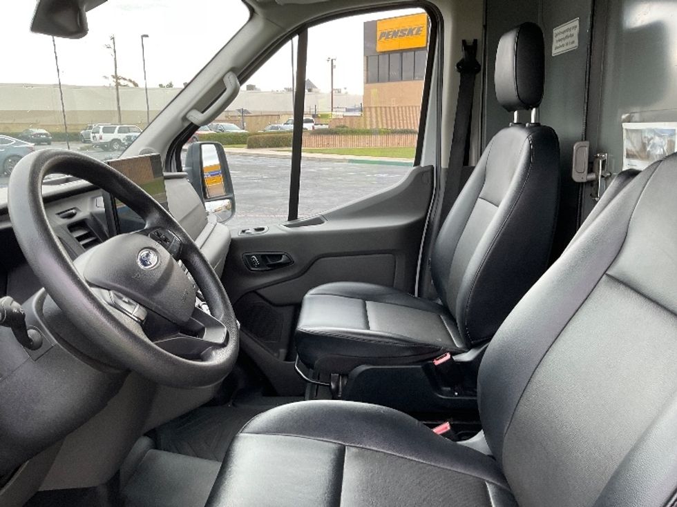Cargo Van (Panel Van)-Alternative Fuel Trucks & Tractors-Ford-2022-TRAN350E-Torrance-CA-19,035\n\t\tmiles-$ 40,000 - Image 18