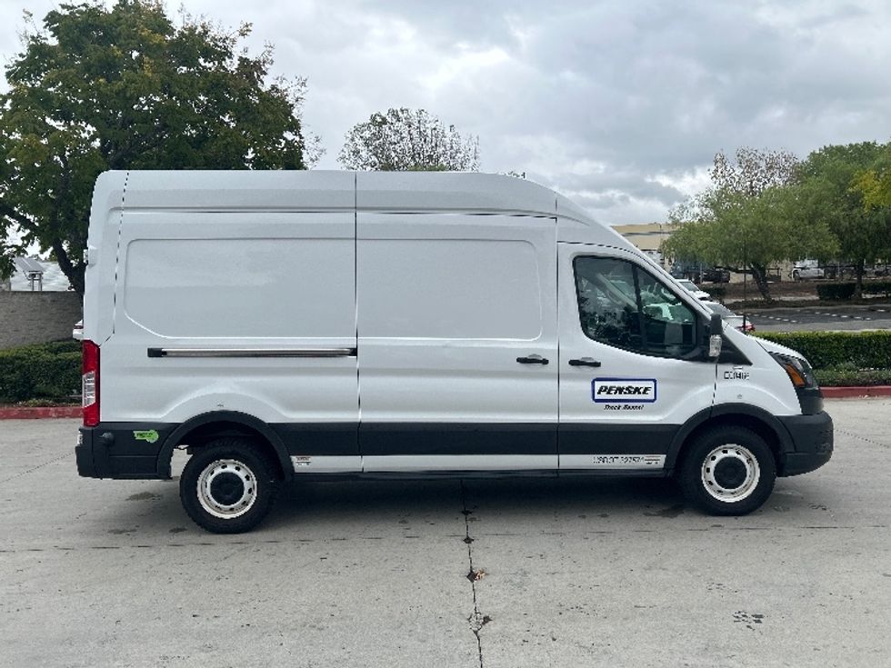 Cargo Van (Panel Van)-Alternative Fuel Trucks & Tractors-Ford-2022-TRAN350E-Torrance-CA-19,950\n\t\tmiles-$ 27,000 - Image 14
