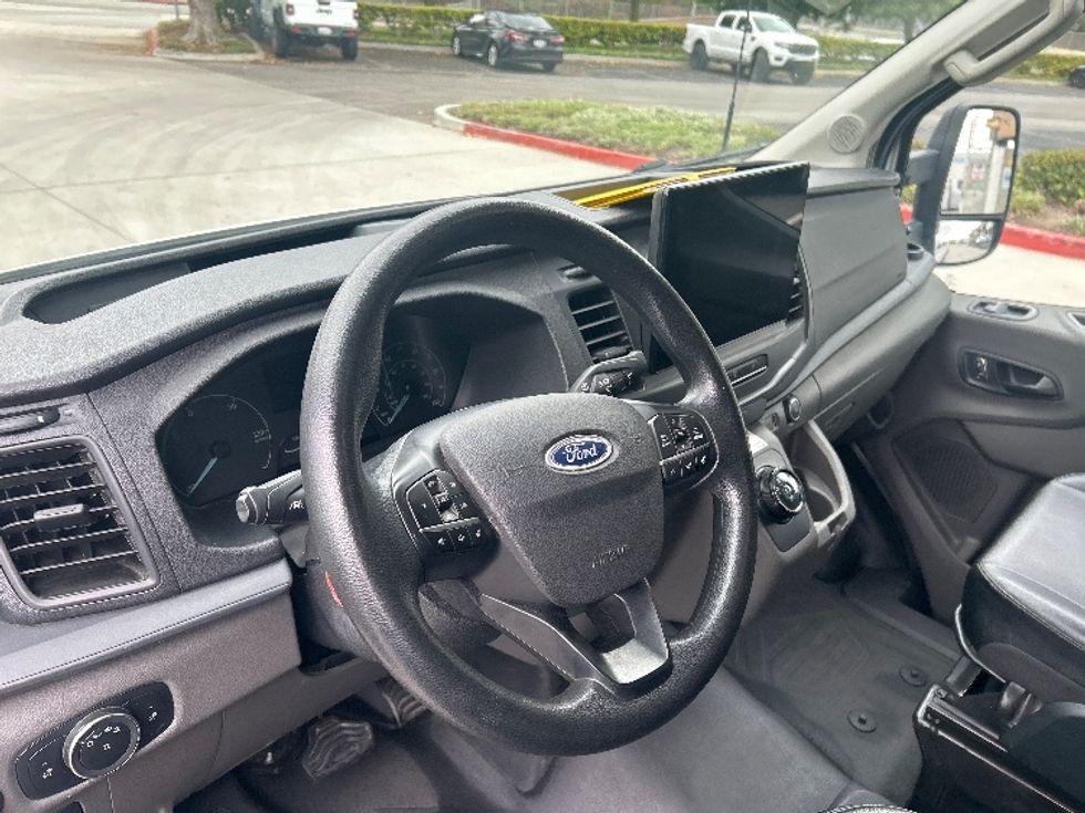 Cargo Van (Panel Van)-Alternative Fuel Trucks & Tractors-Ford-2022-TRAN350E-Torrance-CA-19,950\n\t\tmiles-$ 27,000 - Image 16