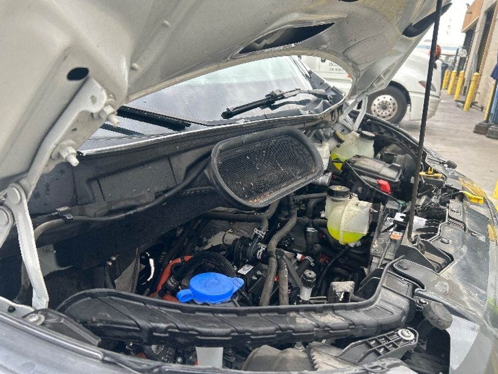 Cargo Van (Panel Van)-Alternative Fuel Trucks & Tractors-Ford-2022-TRAN350E-Torrance-CA-19,950\n\t\tmiles-$ 27,000 - Image 22