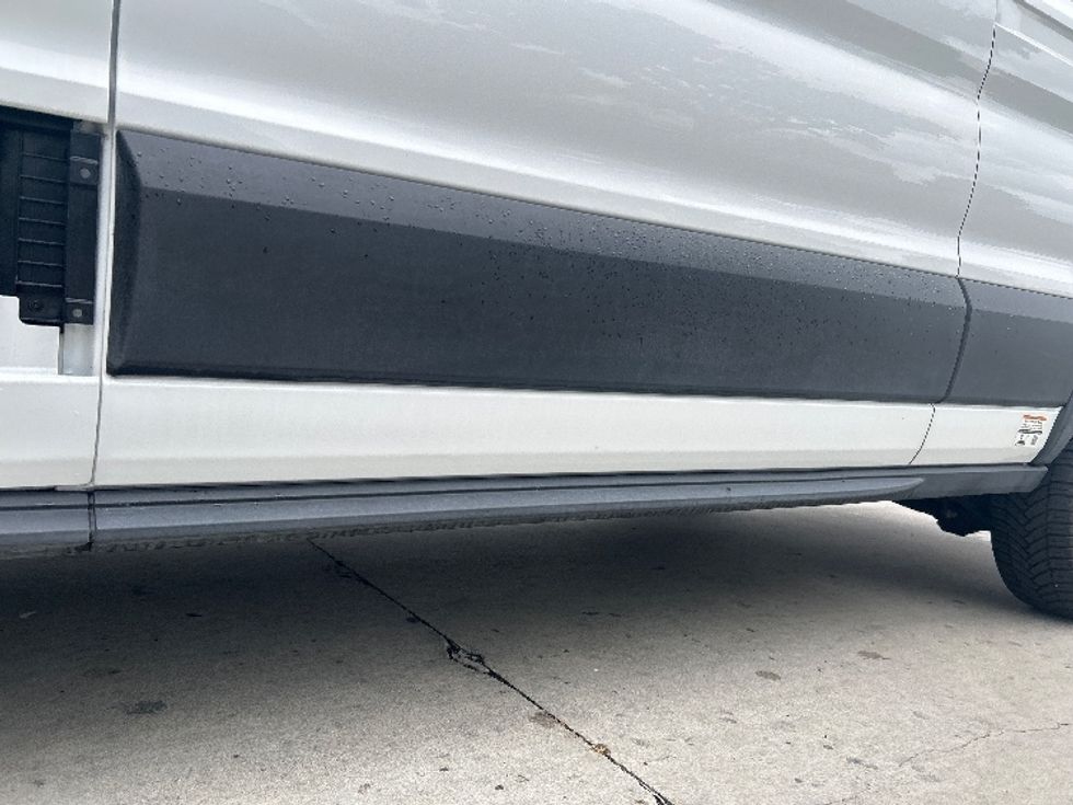 Cargo Van (Panel Van)-Alternative Fuel Trucks & Tractors-Ford-2022-TRAN350E-Torrance-CA-19,950\n\t\tmiles-$ 27,000 - Image 5