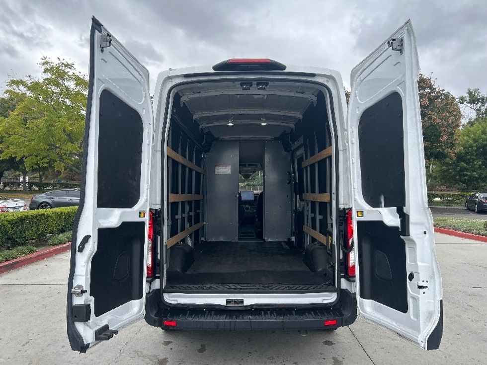 Cargo Van (Panel Van)-Alternative Fuel Trucks & Tractors-Ford-2022-TRAN350E-Torrance-CA-19,950\n\t\tmiles-$ 27,000 - Image 8