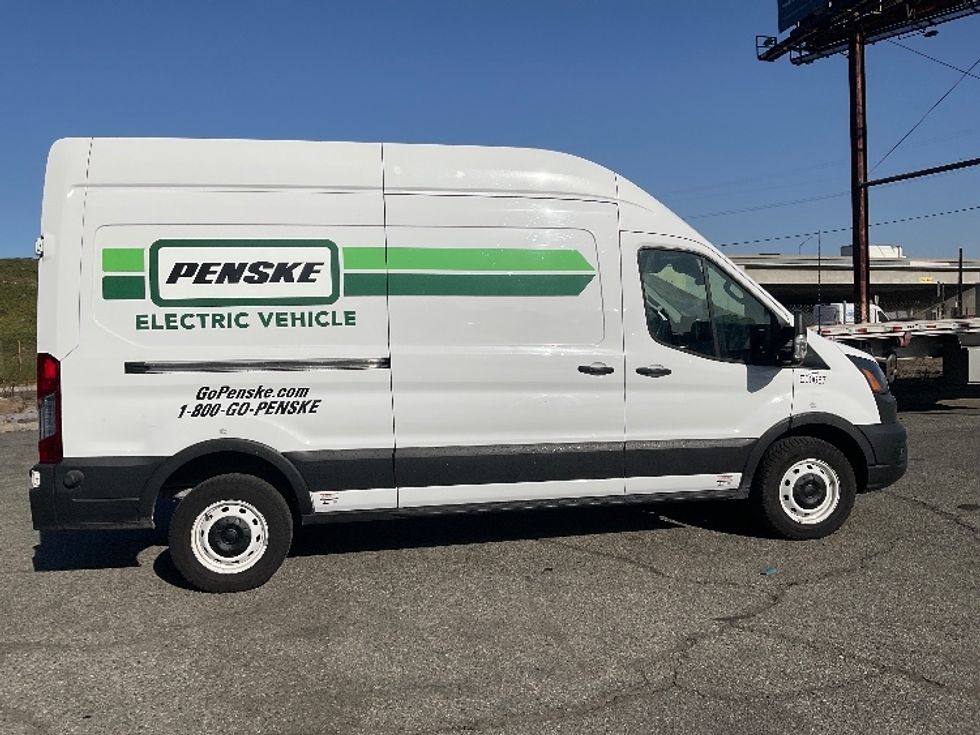 Cargo Van (Panel Van)-Alternative Fuel Trucks & Tractors-Ford-2022-TRAN350E-Torrance-CA-20,354\n\t\tmiles-$ 34,000 - Image 15