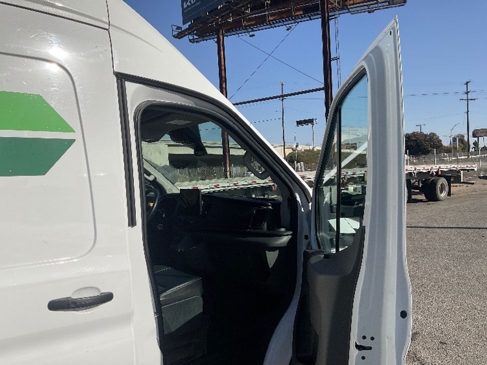 Cargo Van (Panel Van)-Alternative Fuel Trucks & Tractors-Ford-2022-TRAN350E-Torrance-CA-20,354\n\t\tmiles-$ 34,000 - Image 20