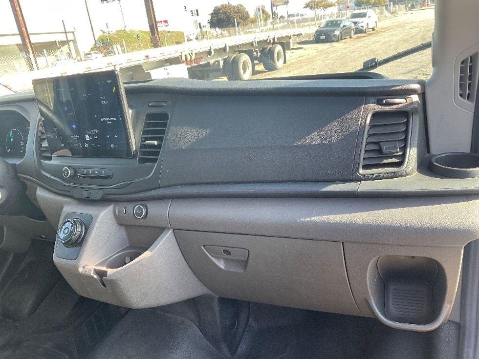 Cargo Van (Panel Van)-Alternative Fuel Trucks & Tractors-Ford-2022-TRAN350E-Torrance-CA-20,354\n\t\tmiles-$ 34,000 - Image 21