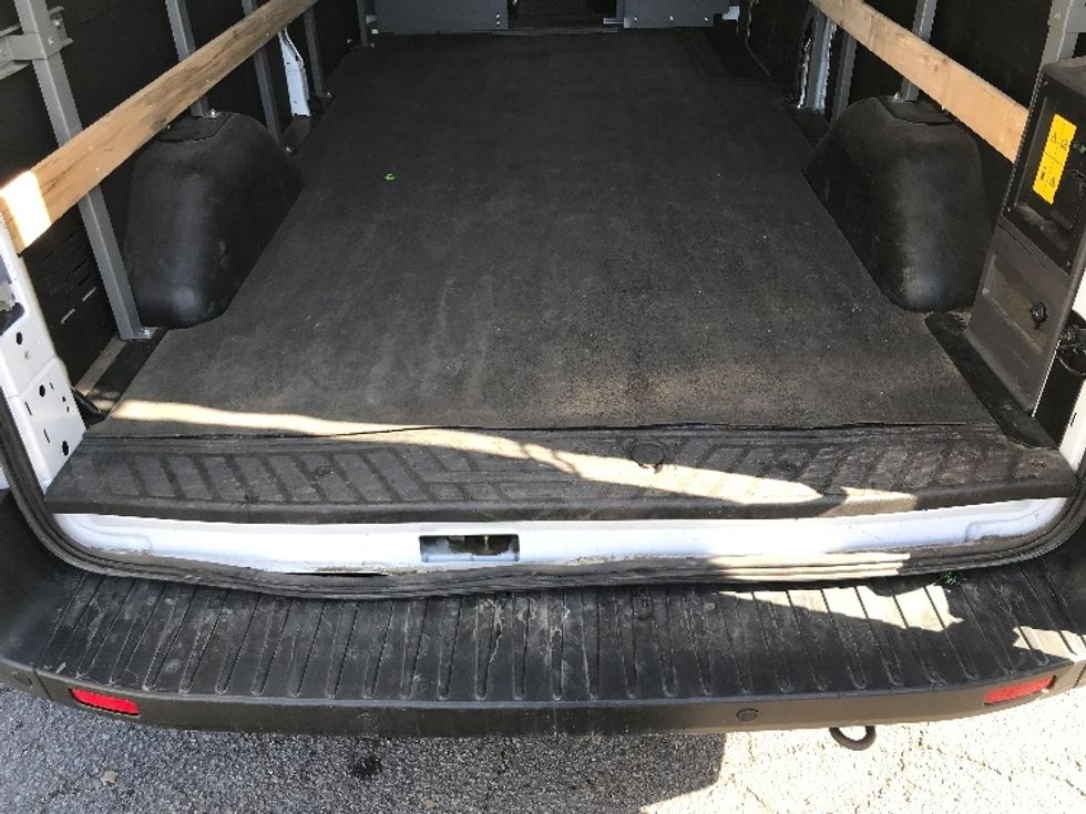 Cargo Van (Panel Van)-Alternative Fuel Trucks & Tractors-Ford-2022-TRAN350E-Torrance-CA-20,426\n\t\tmiles-$ 40,000 - Image 10