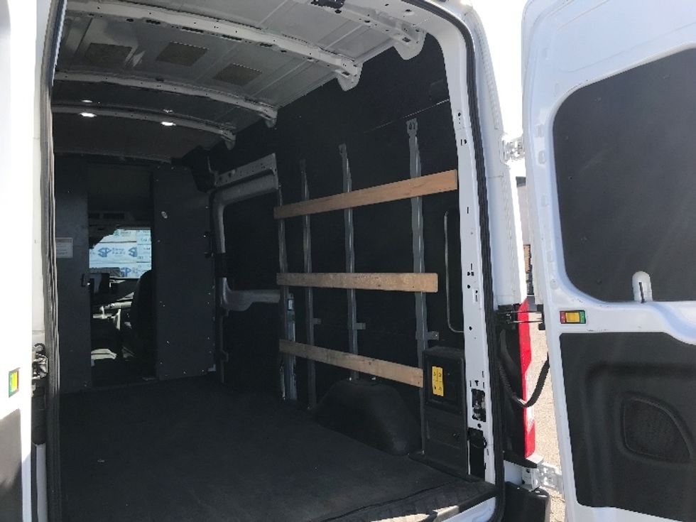 Cargo Van (Panel Van)-Alternative Fuel Trucks & Tractors-Ford-2022-TRAN350E-Torrance-CA-20,426\n\t\tmiles-$ 40,000 - Image 12